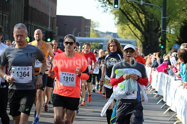 Marathon 1 Start Karina Hermsen (32)