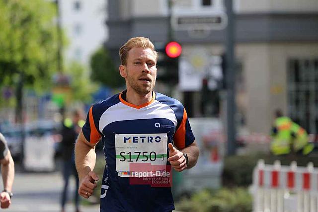 Metro Marathon 2019 Start 0418