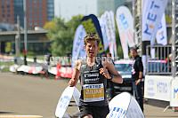 Marathon 3 Ziel Ute Neubauer 0030